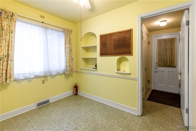 2810 Main Street, Buffalo, NY 14214