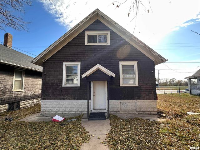 3521 SW ADAMS Street, Peoria, IL 61605