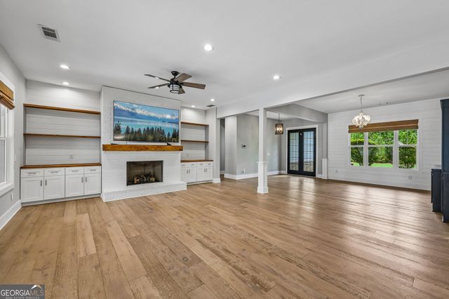 1970 Smith Road, Forsyth, GA 31029