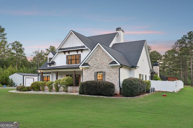 1970 Smith Road, Forsyth, GA 31029