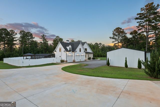 1970 Smith Road, Forsyth, GA 31029