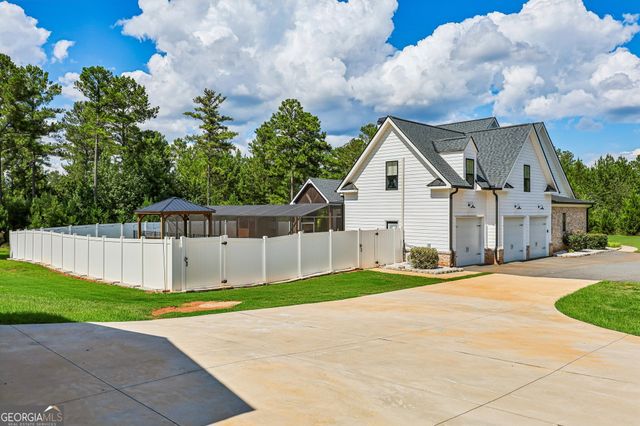 1970 Smith Road, Forsyth, GA 31029