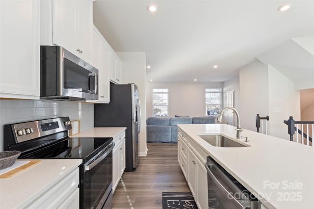 2016 Tupelo Grove Lane, Gastonia, NC 28054