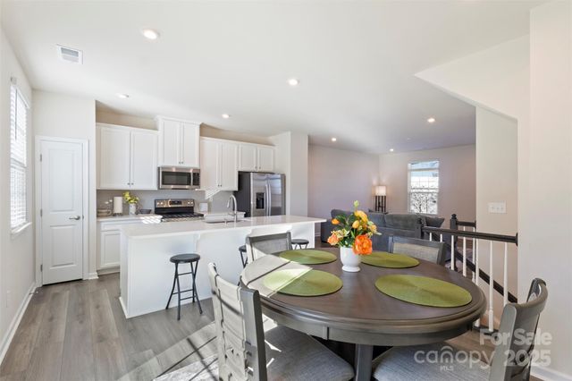 2016 Tupelo Grove Lane, Gastonia, NC 28054