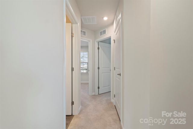 2016 Tupelo Grove Lane, Gastonia, NC 28054