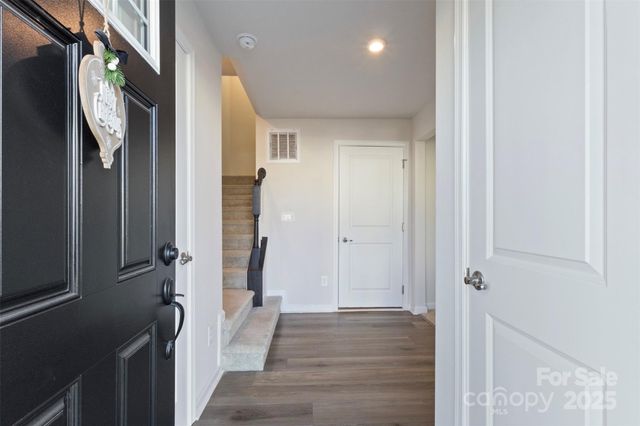 2016 Tupelo Grove Lane, Gastonia, NC 28054