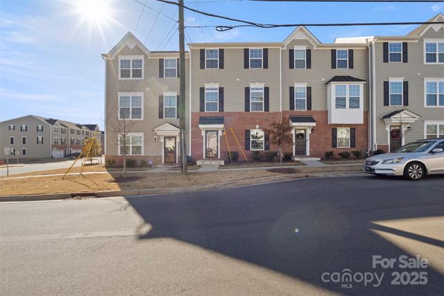 2016 Tupelo Grove Lane, Gastonia, NC 28054