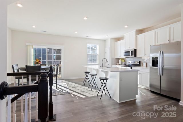 2016 Tupelo Grove Lane, Gastonia, NC 28054