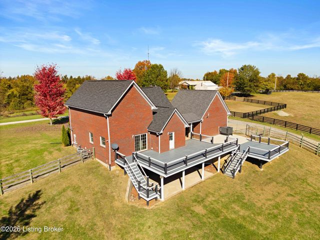 75 Sunset Farm Rd, Coxs Creek, KY 40013