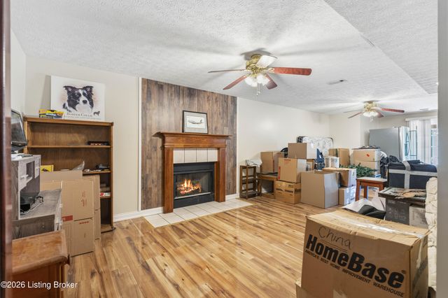 75 Sunset Farm Rd, Coxs Creek, KY 40013