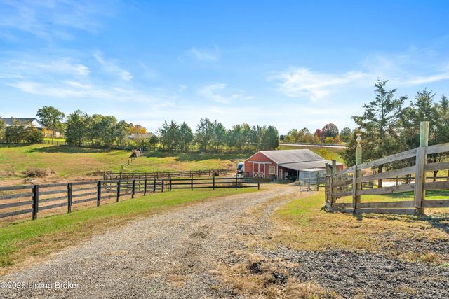 75 Sunset Farm Rd, Coxs Creek, KY 40013