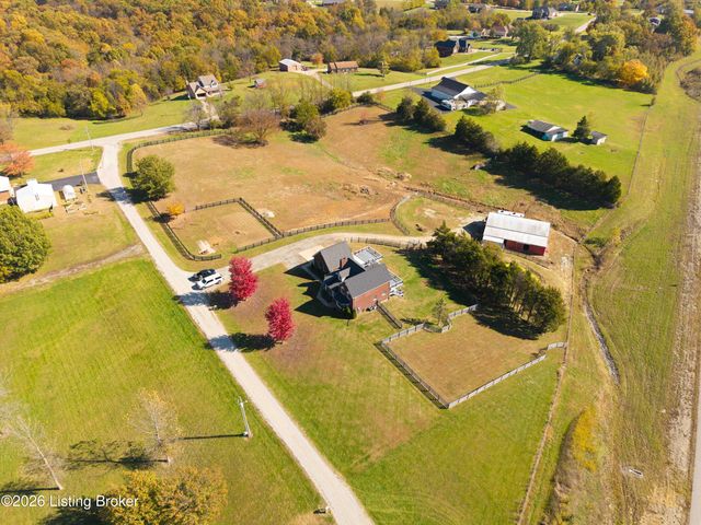 75 Sunset Farm Rd, Coxs Creek, KY 40013