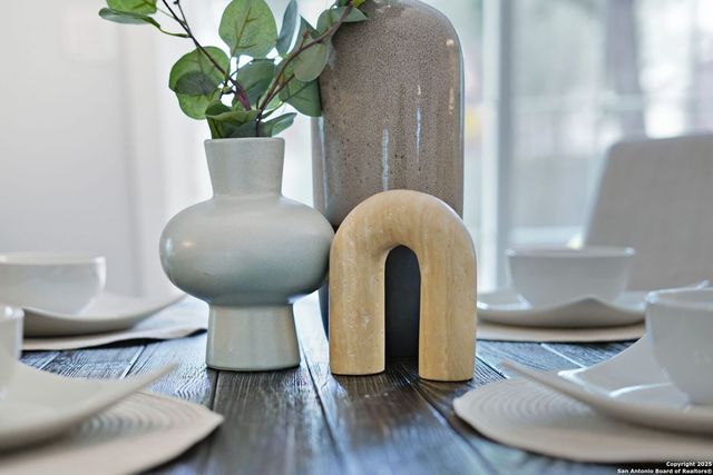 16415 Hillview Pass Dr, San Antonio, TX 78247