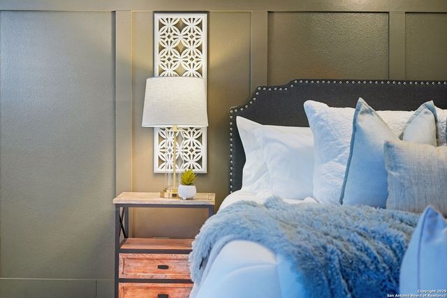 16415 Hillview Pass Dr, San Antonio, TX 78247