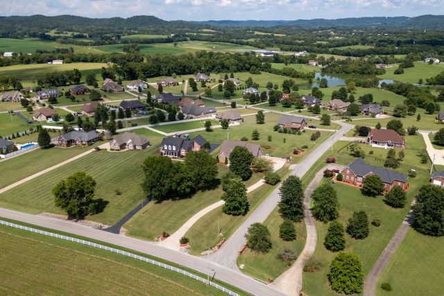 172 Rock Bridge Rd, Gallatin, TN 37066