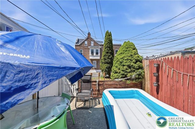 1023 West Allen Street, Allentown City, PA 18102