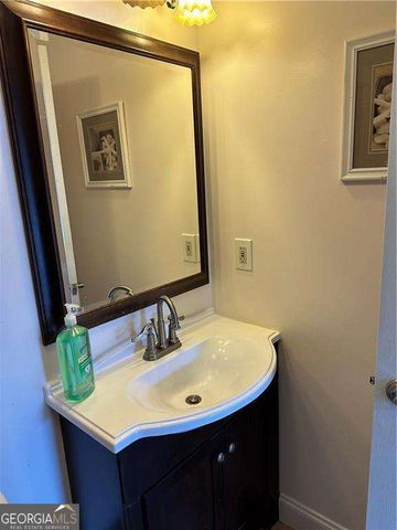 4405 Boxwood Trail, Ellenwood, GA 30294