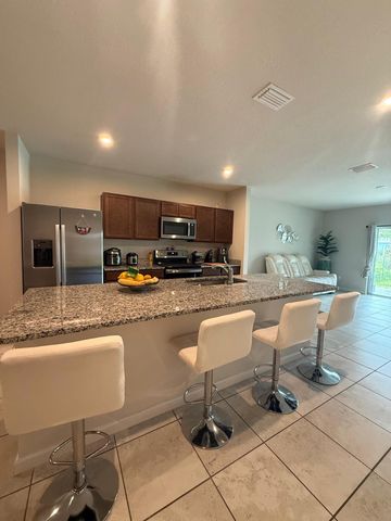 286 Raspberry Road, Fort Pierce, FL 34981