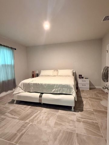 286 Raspberry Road, Fort Pierce, FL 34981