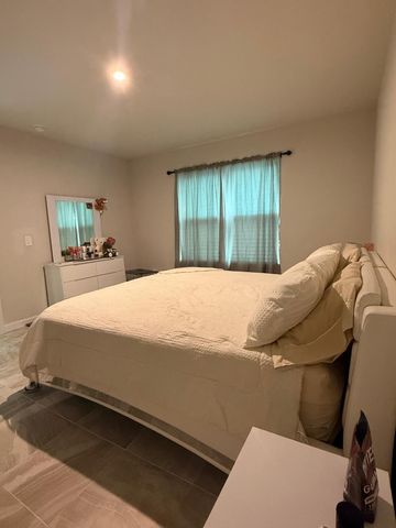 286 Raspberry Road, Fort Pierce, FL 34981