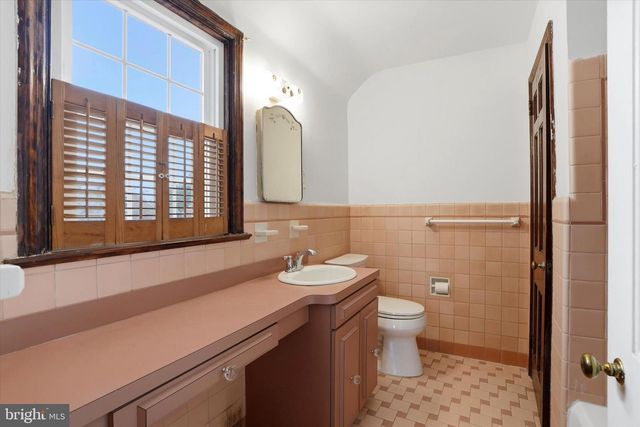 824 COLLENBROOK AVE, Drexel Hill, PA 19026