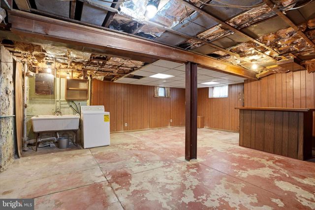 824 COLLENBROOK AVE, Drexel Hill, PA 19026