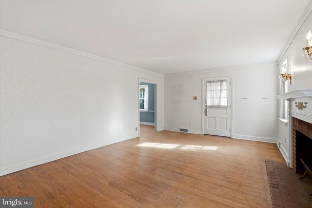 824 COLLENBROOK AVE, Drexel Hill, PA 19026