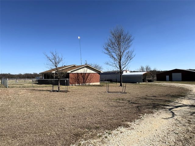 936 County Road 109, Riesel, TX 76682