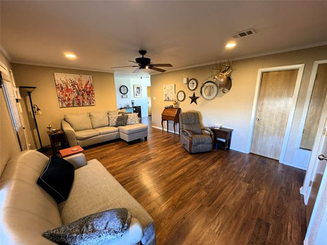 936 County Road 109, Riesel, TX 76682