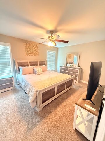 228 Heatherwood Dr, Murfreesboro, TN 37129