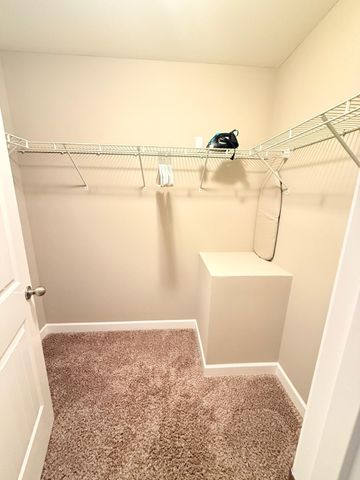 228 Heatherwood Dr, Murfreesboro, TN 37129