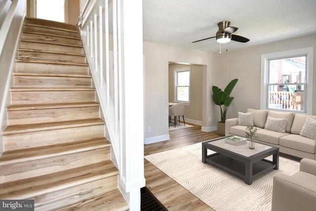2124 S OXFORD ST, Arlington, VA 22204