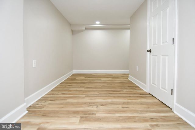 2124 S OXFORD ST, Arlington, VA 22204