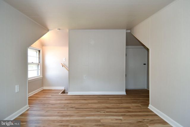 2124 S OXFORD ST, Arlington, VA 22204