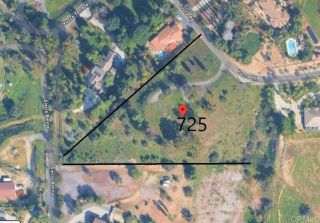 725 Yucca, Fallbrook, CA 92028