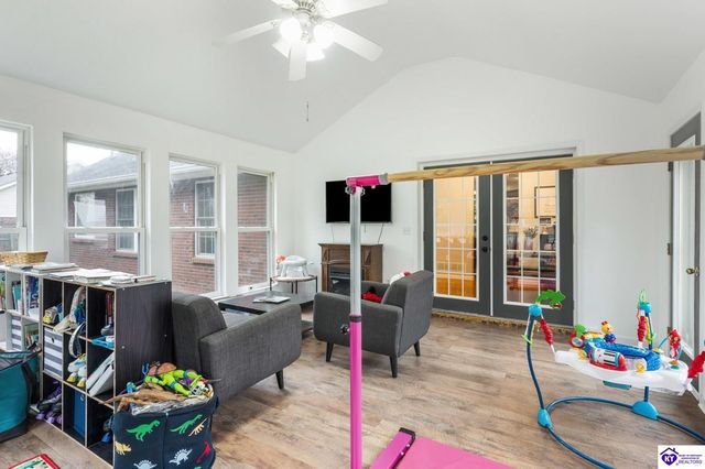 625 Hickory Lane, Elizabethtown, KY 42701