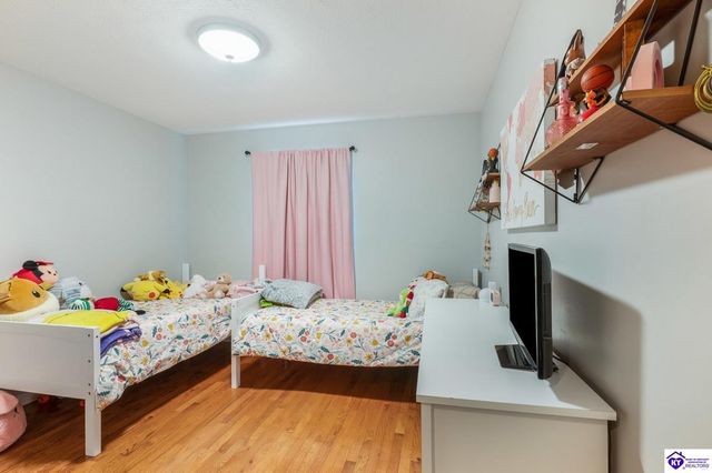 625 Hickory Lane, Elizabethtown, KY 42701