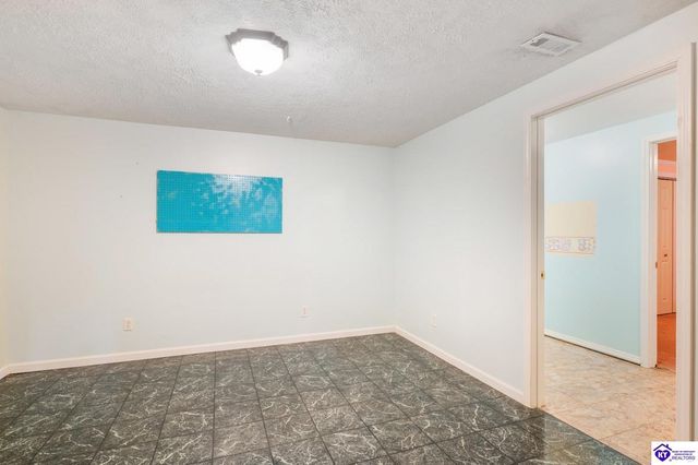 625 Hickory Lane, Elizabethtown, KY 42701