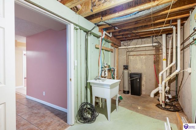 625 Hickory Lane, Elizabethtown, KY 42701