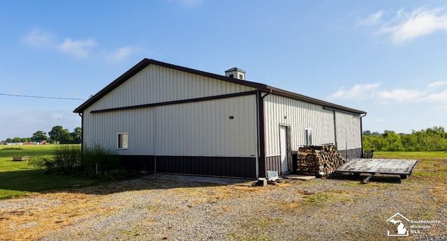 6270 Brancheau Road, Newport, MI 48166