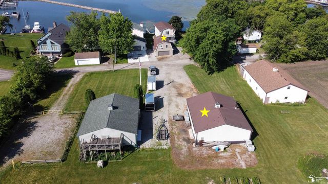 6270 Brancheau Road, Newport, MI 48166