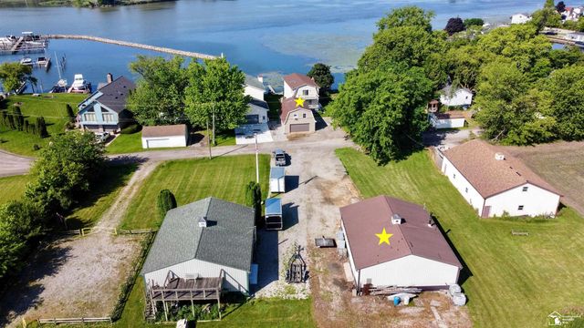 6270 Brancheau Road, Newport, MI 48166