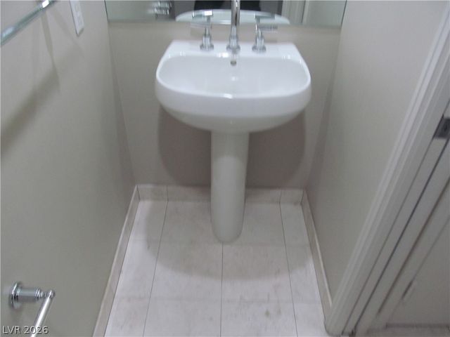 222 Karen Avenue 1105, Las Vegas, NV 89109