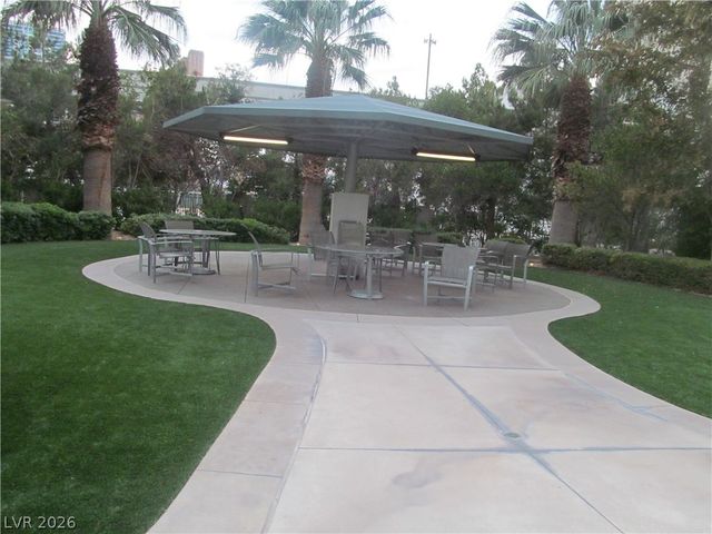 222 Karen Avenue 1105, Las Vegas, NV 89109