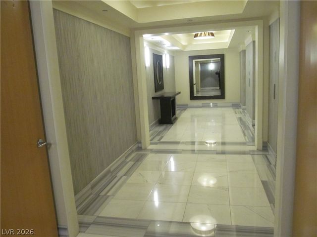 222 Karen Avenue 1105, Las Vegas, NV 89109