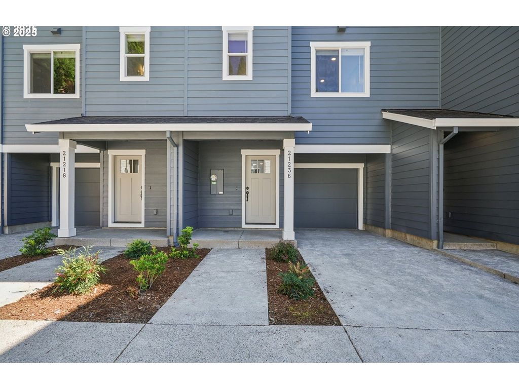 21236 Sw Ortiz Ln, Beaverton, OR 97003