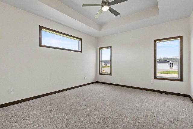 733 TAMBOUR COURT, De Pere, WI 54115