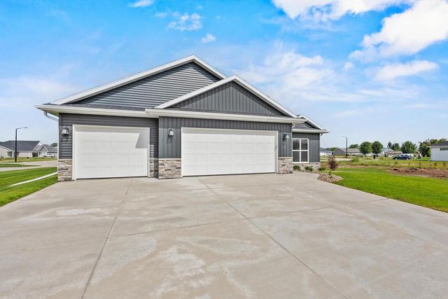 733 TAMBOUR COURT, De Pere, WI 54115
