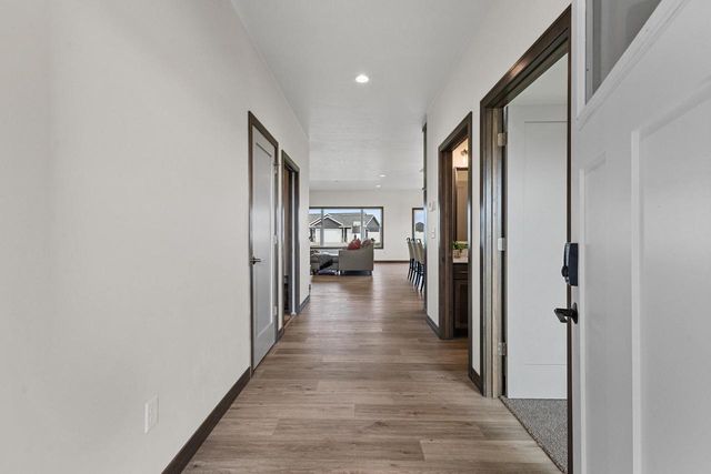 733 TAMBOUR COURT, De Pere, WI 54115