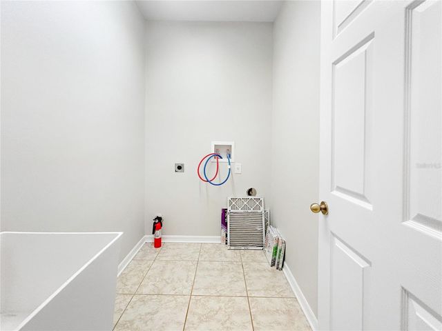 8437 WHITE POPLAR DRIVE, Riverview, FL 33578